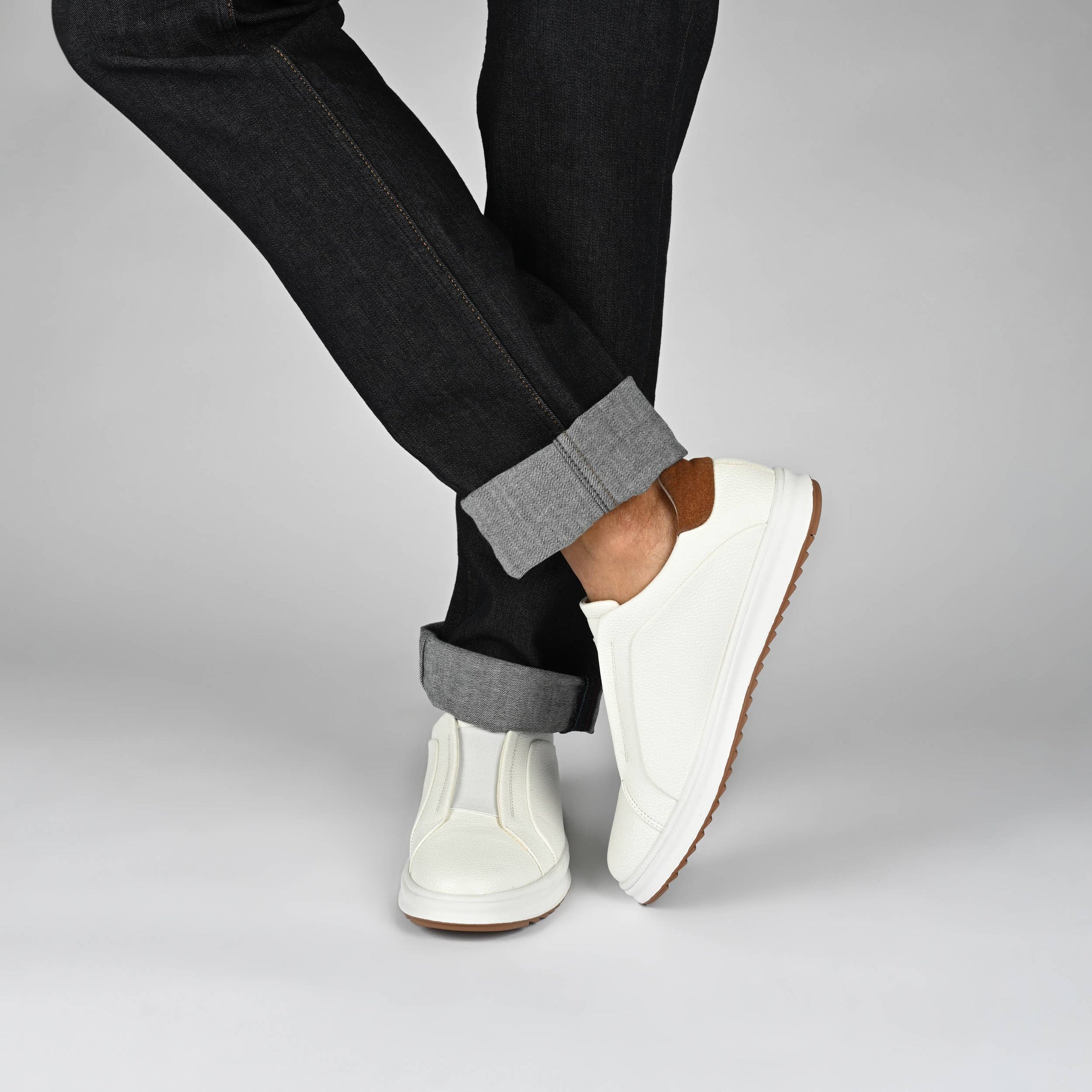 Vance Co. Matteo Slip-on Sneaker